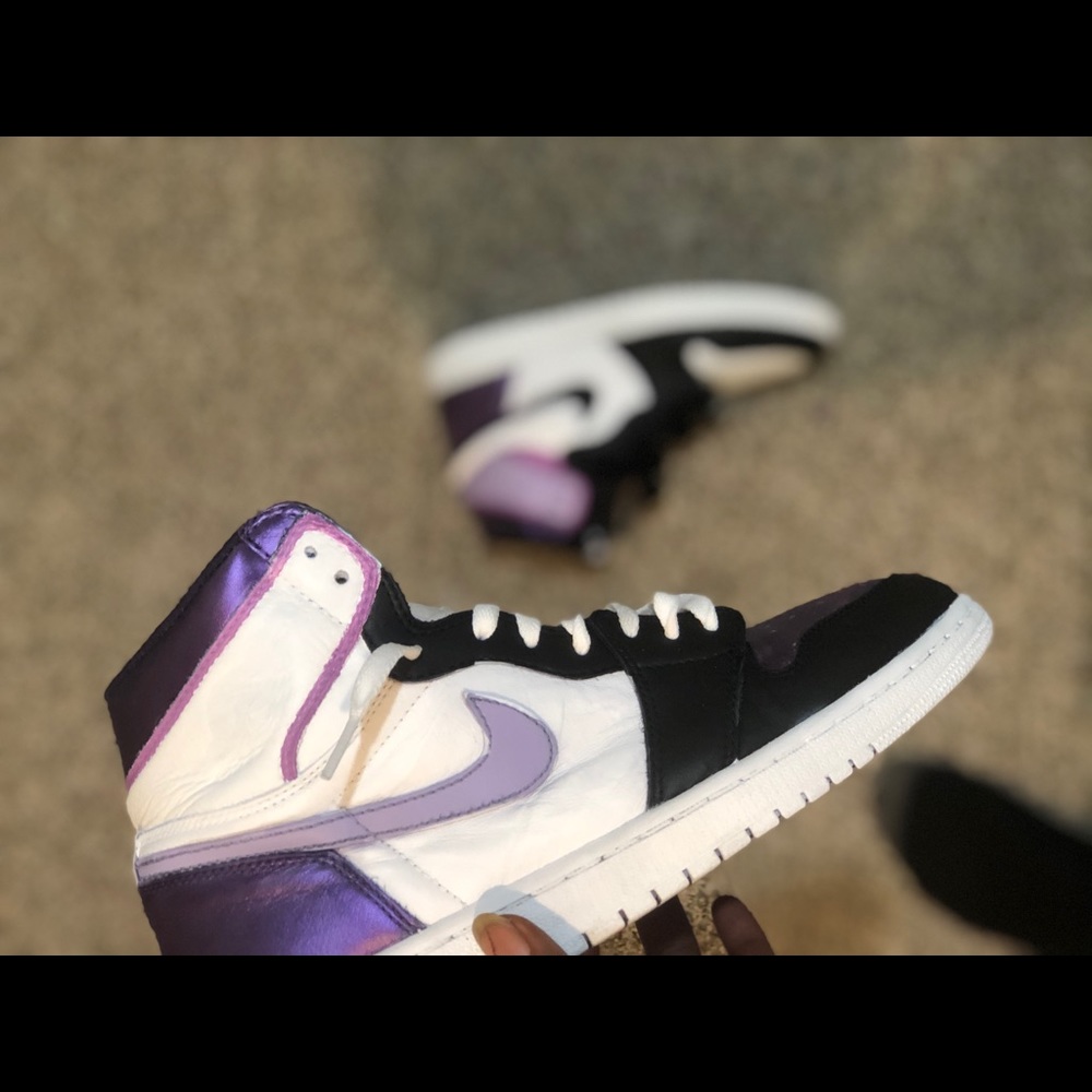 ‼️AJ1 $200 size 9 obo‼️ ‼️AJ12 $275 size 10 obo‼️ - Picture 5 of 8